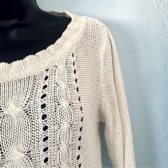 Zebra Cream Cable Knit Cropped Scoop Neck Sweater Size Small - Picture 3 of 9